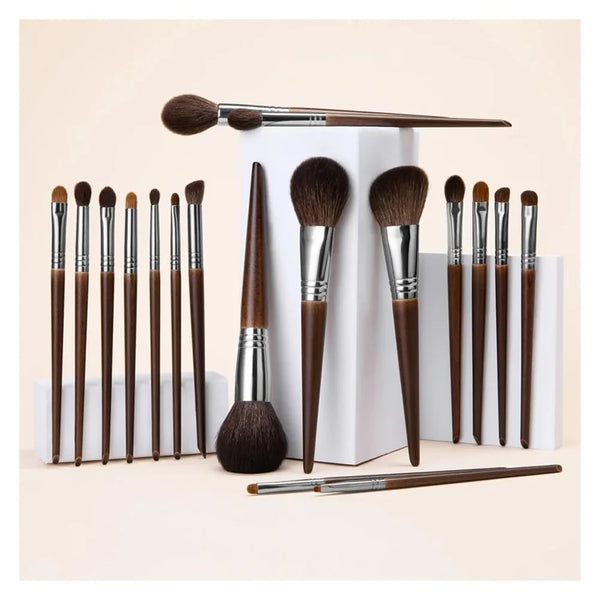 Natural Goat Hair Makeup Brush Set with Case - Professional Natural Bristle Brushes