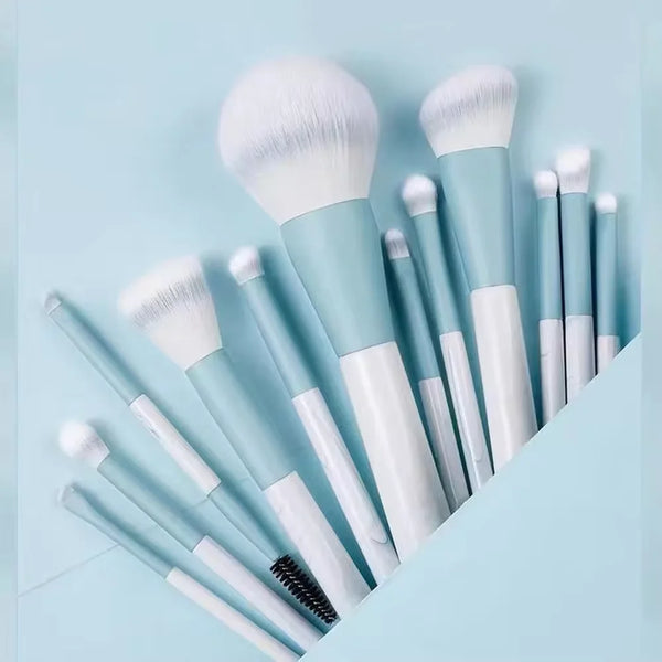 12-Piece Professional Makeup Brush Set - Soft Portable Foundation, Blush & Eyeshadow