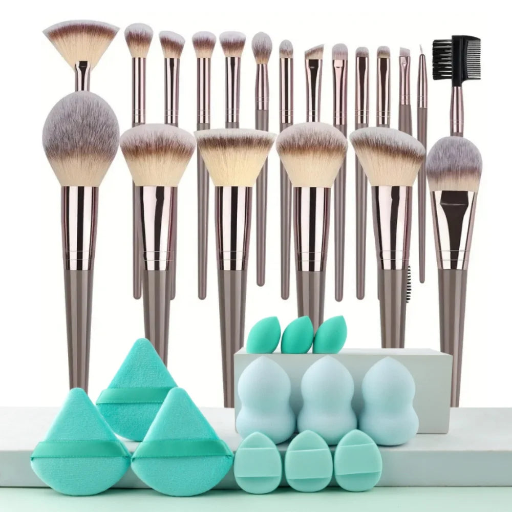 Professional 3-20 Piece Makeup Brush Set - Fluffy Foundation, Eyeshadow & Kabuki