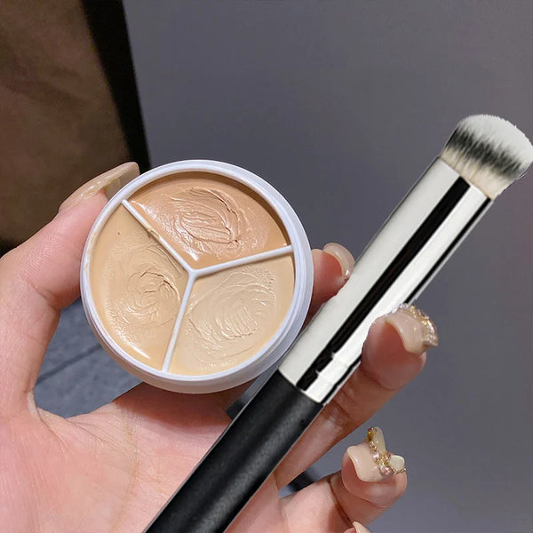 3-Color Cream Concealer Palette - Covers Acne, Dark Circles & Brightens Skin