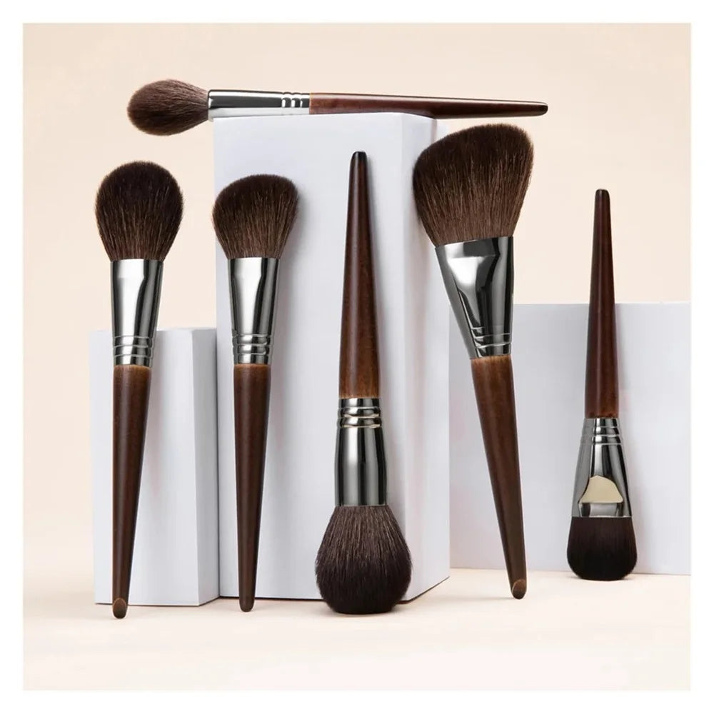Natural Goat Hair Makeup Brush Set with Case - Professional Natural Bristle Brushes
